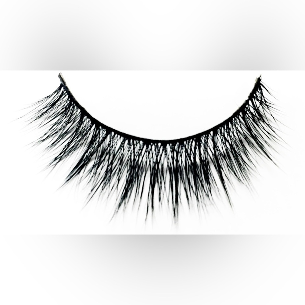 NWT BLVD BEAUTY YOU LIL MINX NATURAL STYLE PERFECT EVERYDAY EYELASHES 100% VEGAN